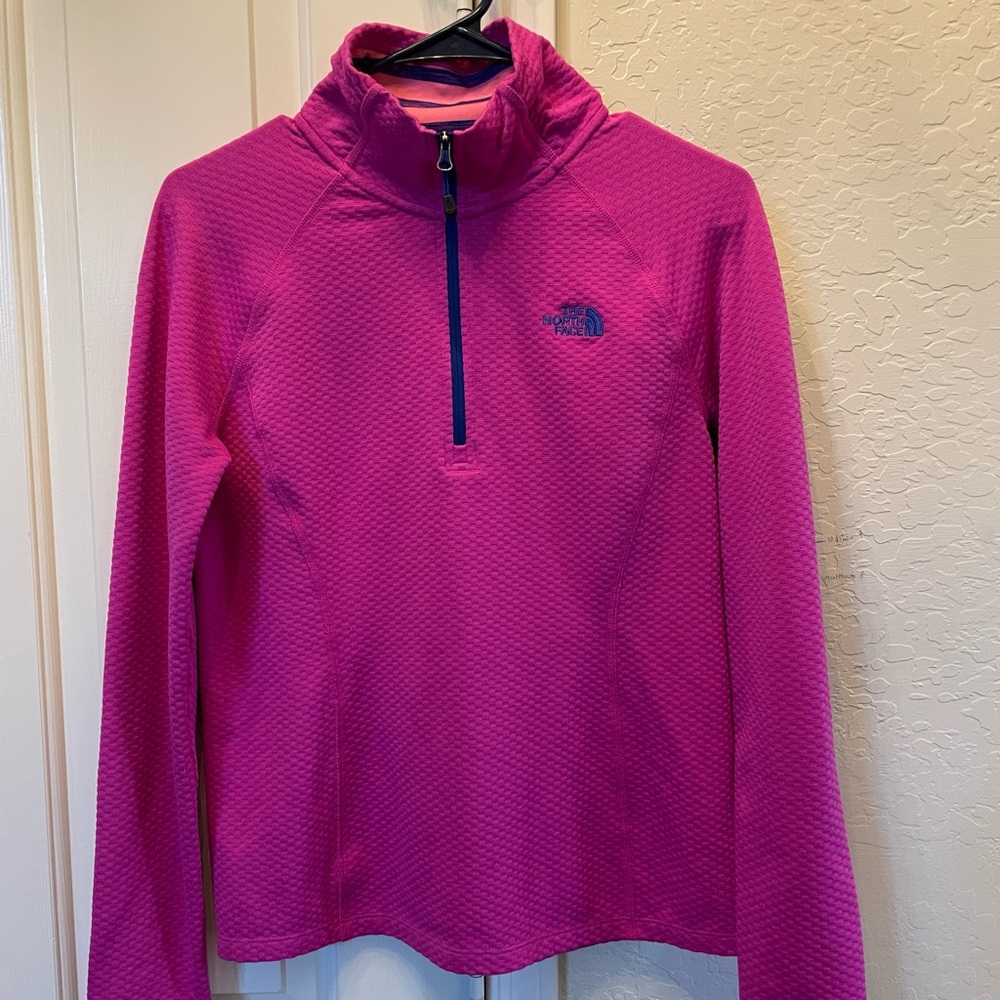 North Face Sweater Women’s Small Pink Good Condition Athletic Running Gym